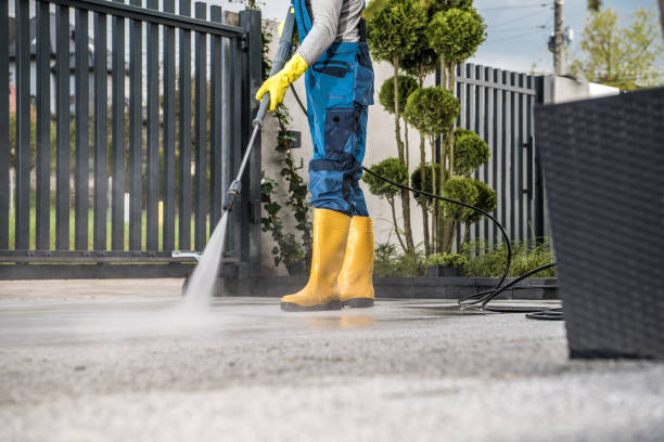 Best Vinyl Siding Pressure Washing in Gardiner, ME